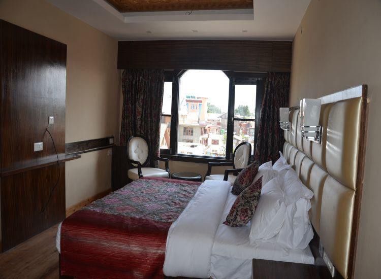 The Pride Inn Srīnagar Exteriér fotografie
